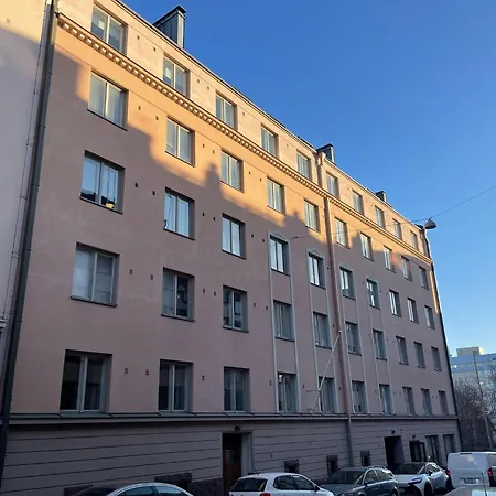 Apartament Luxury 2bdr In Center With Free Parking