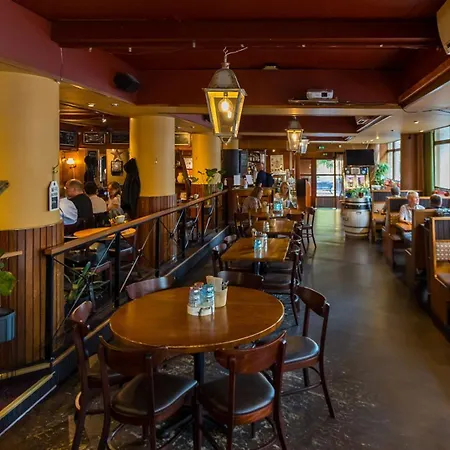 Luxury 2bdr In Center With Free Parking Appartement