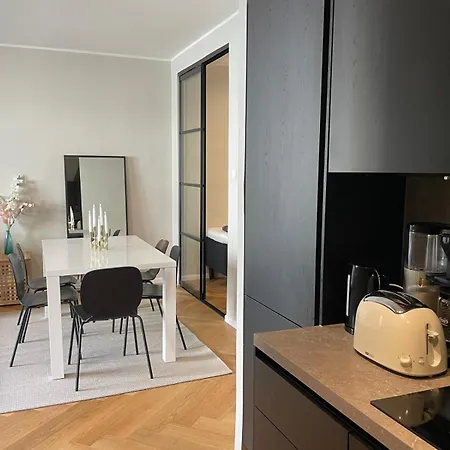 Luxury 2bdr In Center With Free Parking Helsinky